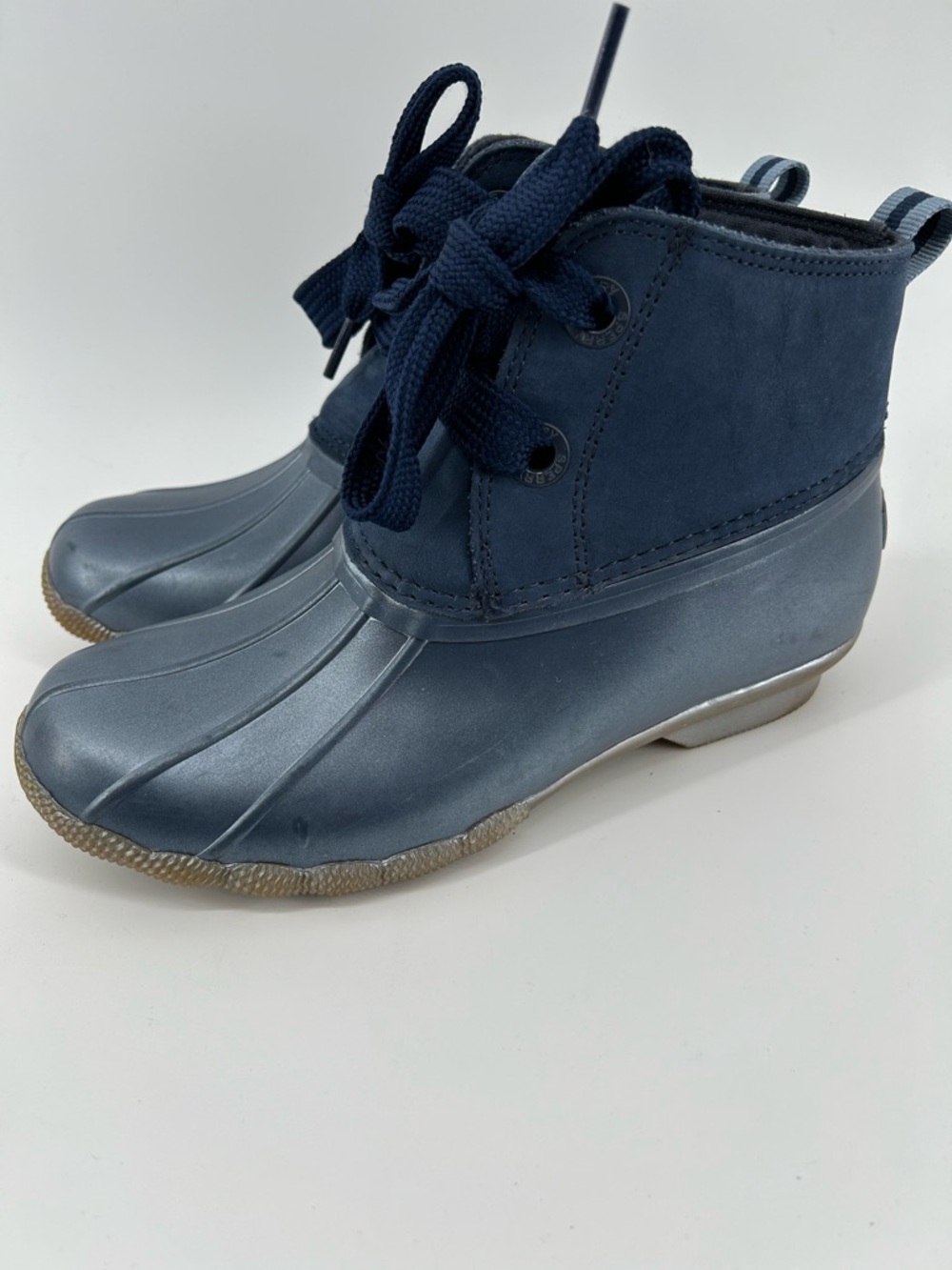 Sperry Salt water lace up boots size 6 1/2 blue water resistant